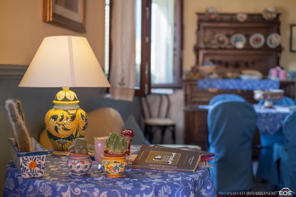 לינה וארוחת בוקר אגריג'נטו I Tetti Di Girgenti מראה חיצוני תמונה